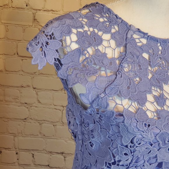 Paper Dolls Blue Cap Sleeves Dress Size 8 - Picture 2 of 8